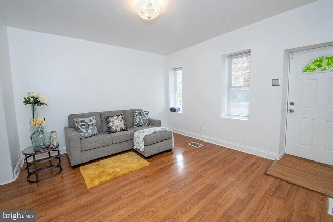 Foto del edificio - 5309 Belfield Ave