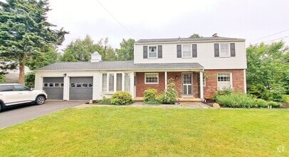 Building Photo - 232 Clearview Rd