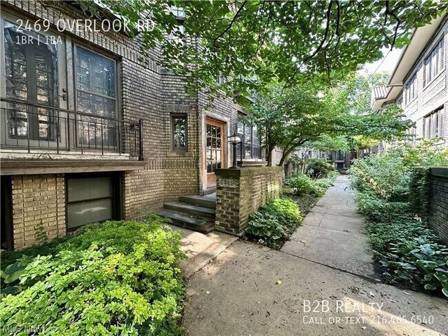 Foto del edificio - 2469 Overlook Rd