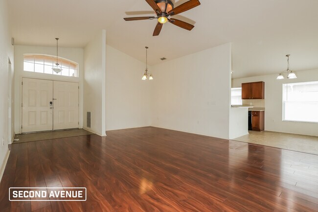 Building Photo - 8021 Princeton Manor Cir