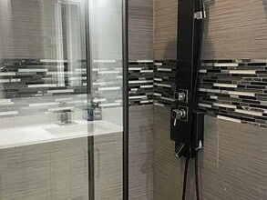 Building Photo - 15684 86th Way N