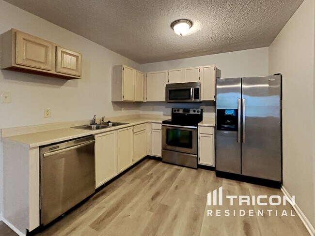 Foto del edificio - 10664 Glenayr Dr
