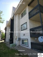 Building Photo - 223 E Hill Ave