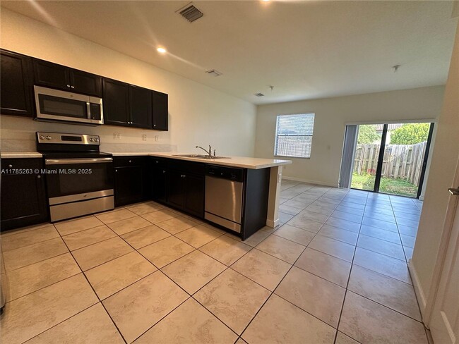 Building Photo - 11422 SW 250th St