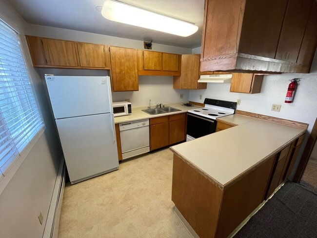 Building Photo - 4006 E Steven Dr
