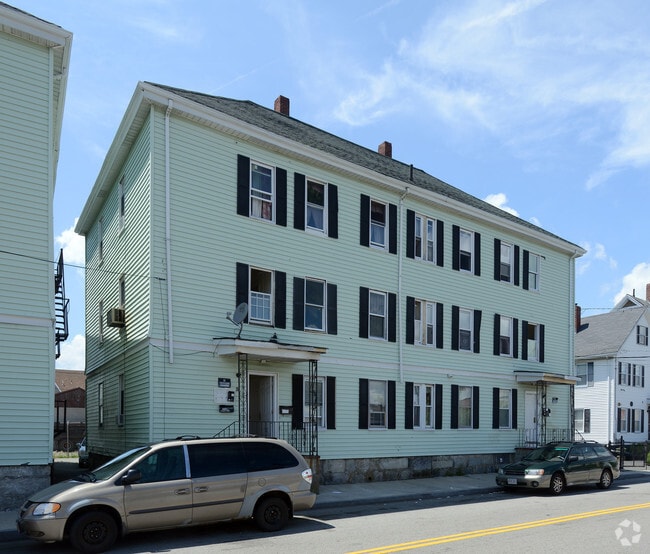 Building Photo - 191-193 Coggeshall St