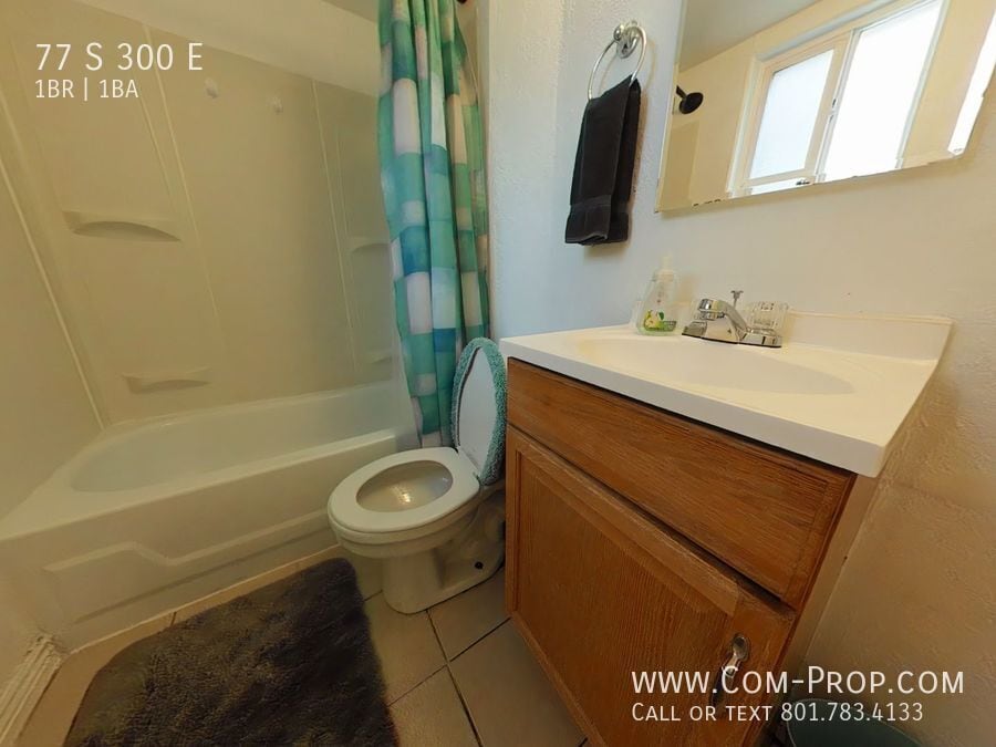 Building Photo - 77 E 300 S