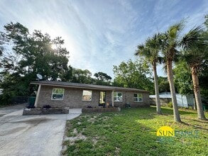 Building Photo - 670 Bryn Mawr Blvd