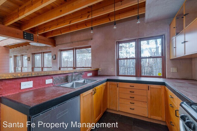 Building Photo - 3 br, 2 bath House - 840 Alto Street