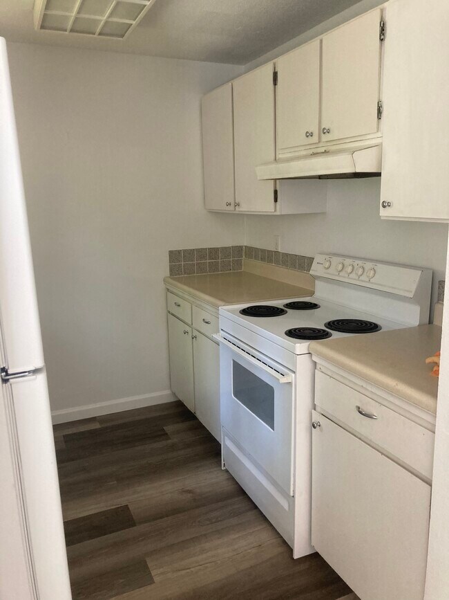 1650 Village Park Pl, West Linn, OR 97068 Townhome Rentals in West