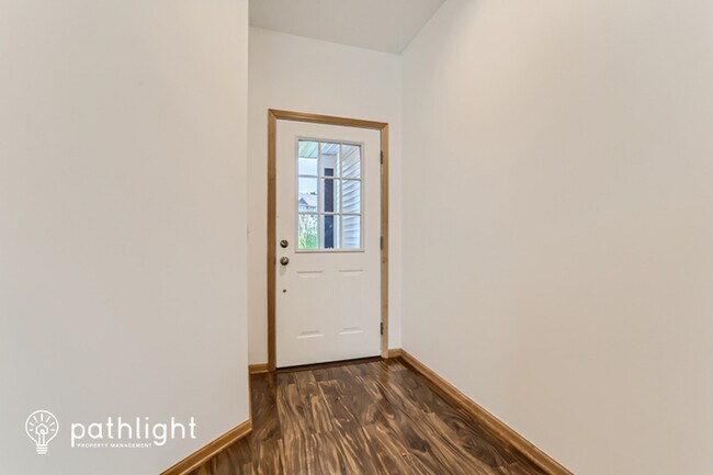 Foto del edificio - 15311 Louisiana Avenue, Savage, MN, 55378