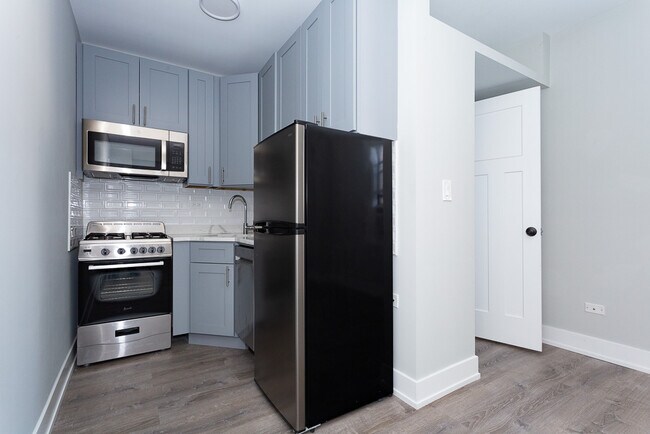 Foto del edificio - 508 W Belmont Ave