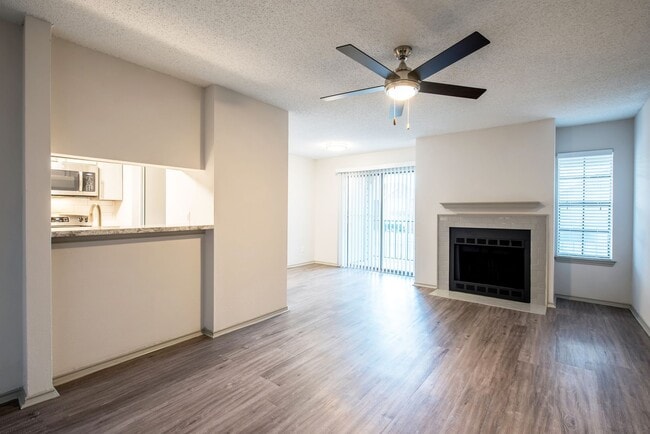 Fieldcrest Apartments Carrollton, TX