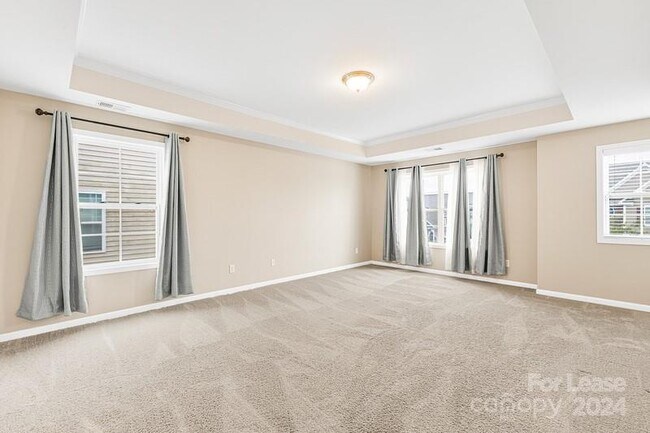 Building Photo - 8813 Douglas Palace Ct