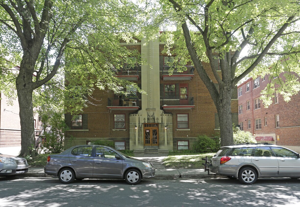 Building Photo - 316 Willowdale
