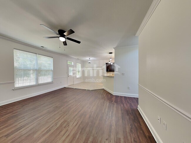 Foto del edificio - 193 Mott Rd