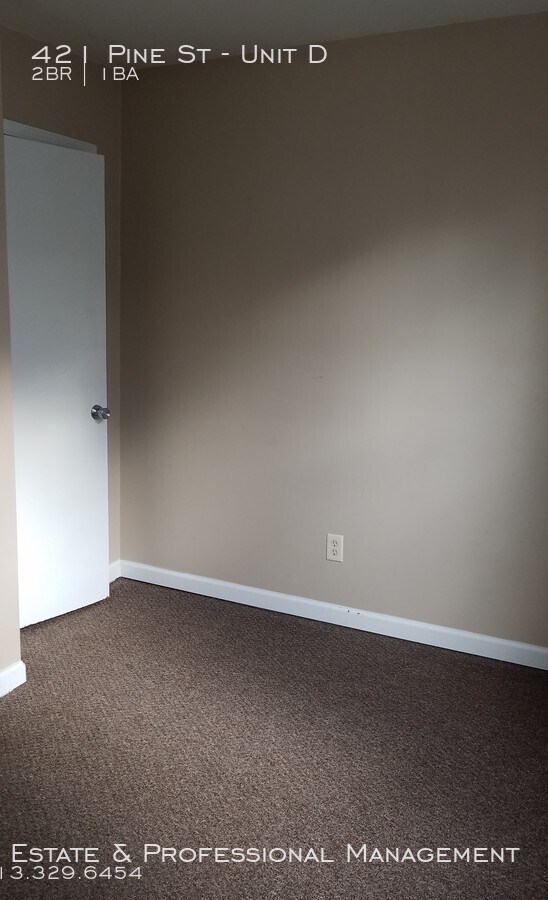 Building Photo - 421 Pine St, Unit D, Clio, MI