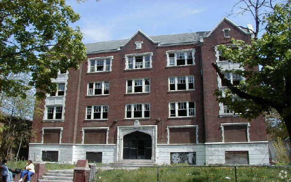 Foto principal - 103 N Walnut St