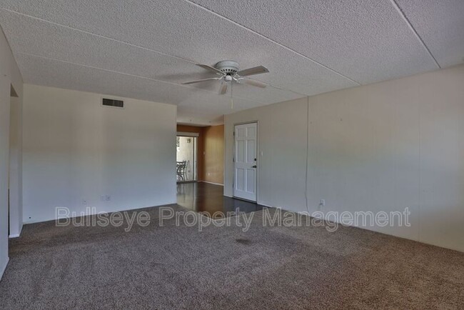 Photo - 4201 E Camelback Rd House