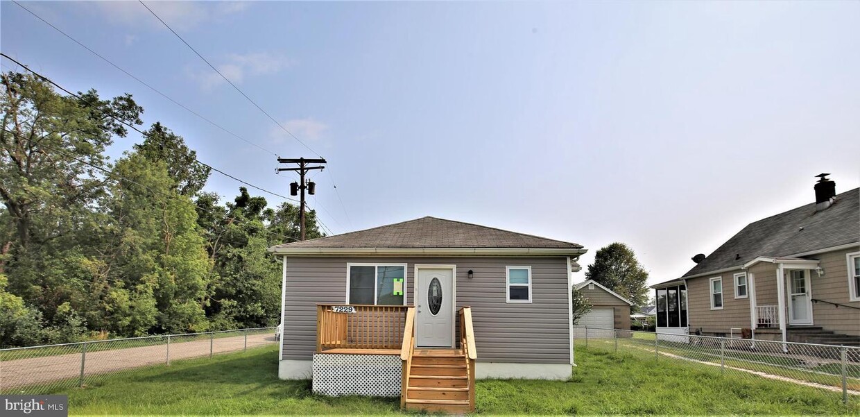 Foto principal - 7229 Waldman Ave