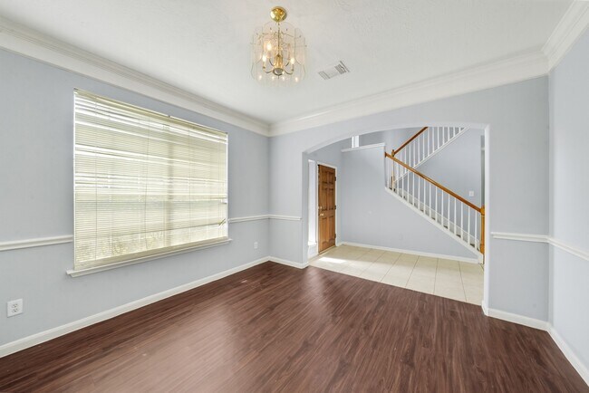Building Photo - 17610 Forest Haven Trail