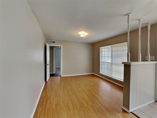 Foto del edificio - 329 Deer Creek Rd