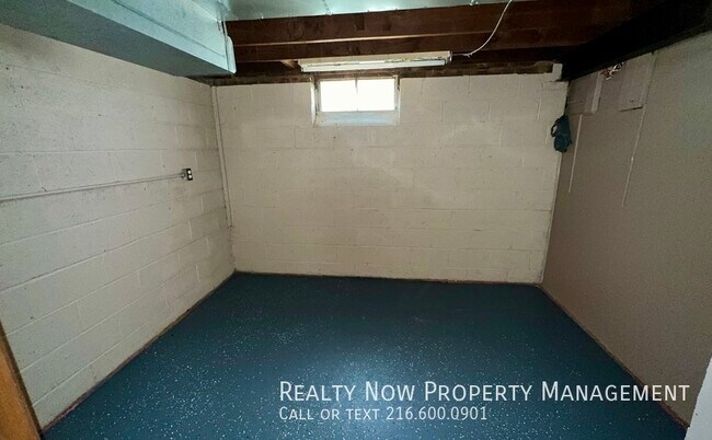 Building Photo - 5200 Miller Ave