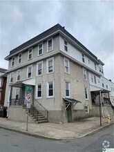 Building Photo - 402 Prospect Ave