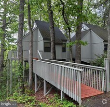 Building Photo - 346 Spitz Ln