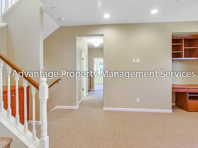 Building Photo - 5300 Fioli Loop