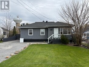 Building Photo - 1341 Niagara Stone Rd