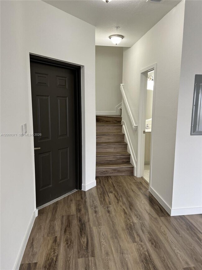 Foto del edificio - 15540 SW 136th St