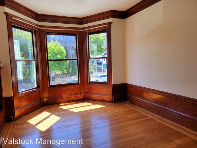 Building Photo - 3 br, 1 bath House - 909 Guerrero