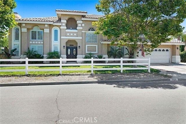 Foto principal - 1120 Cherokee Ct