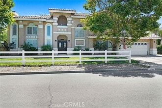 Building Photo - 1120 Cherokee Ct
