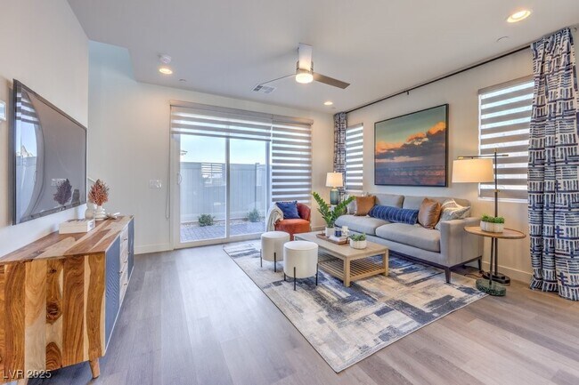 Foto del edificio - 9458 Pandora Vly Ave