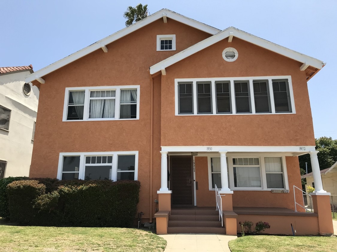 1930 S Bronson Ave, Los Angeles, CA 90018 Apartments in Los Angeles