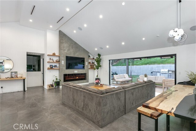 Foto del edificio - 7127 Forest Hills Rd