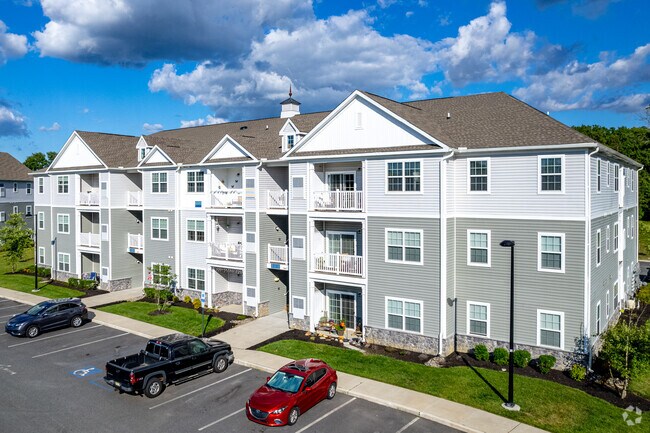 Desembarco en el puerto - The Residences at Harbor Landing