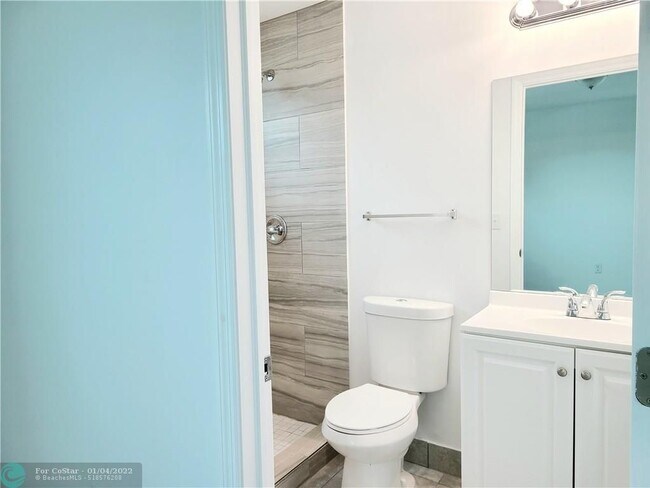 Foto del edificio - 2330 Taft St