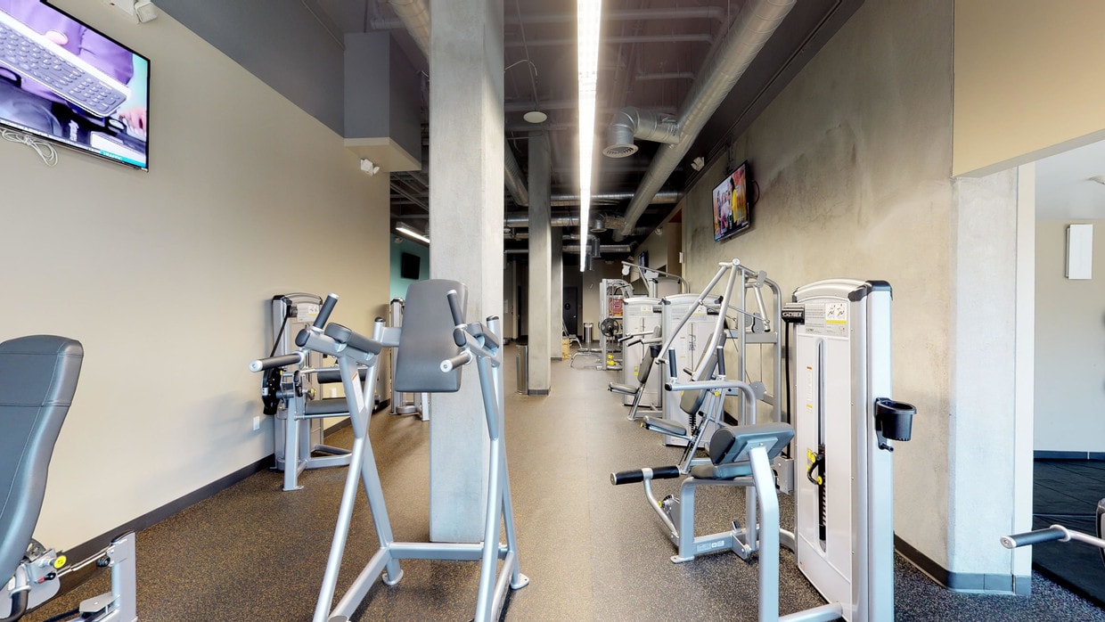 Photo - Icon Plaza Apartments