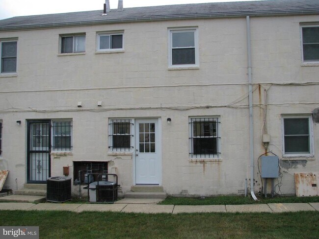 Foto del edificio - 2528 Iverson St