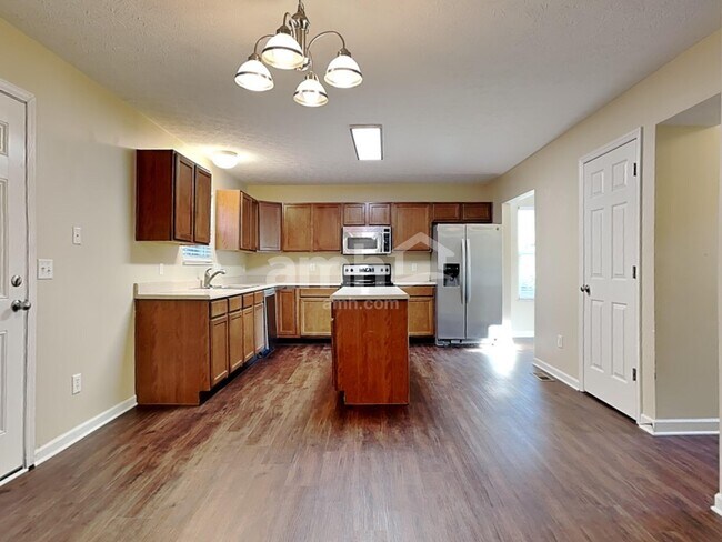 Foto del edificio - 552 Wildlife Ct