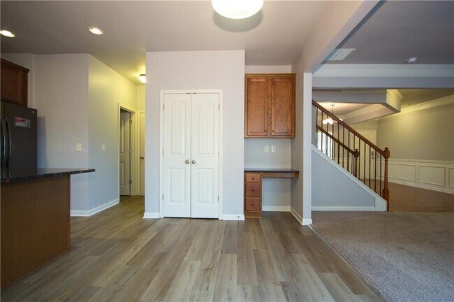 Building Photo - 960 Franklin Mill Trace