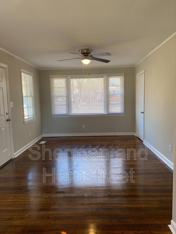 Building Photo - 3524 Rainbow Rd