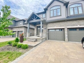 Building Photo - 1061 Eagletrace Drive