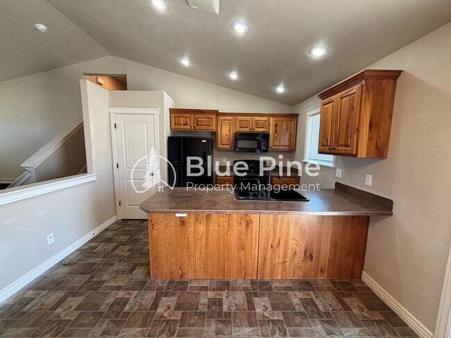 Building Photo - 1207 N Drystone Dr
