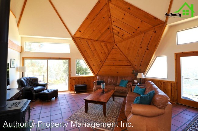 Foto del edificio - 4 br, 3 bath House - 19028 Rocky Trail