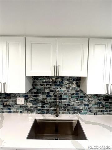 Building Photo - 14000 E Linvale Pl