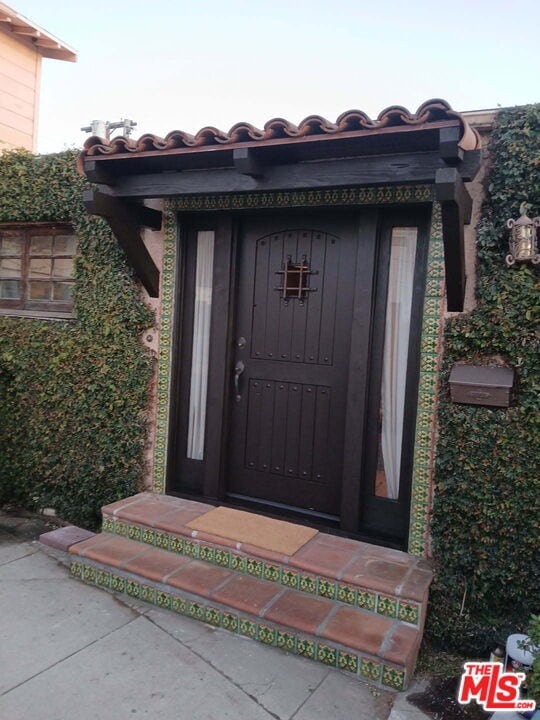 Building Photo - 428 N Alta Vista Blvd